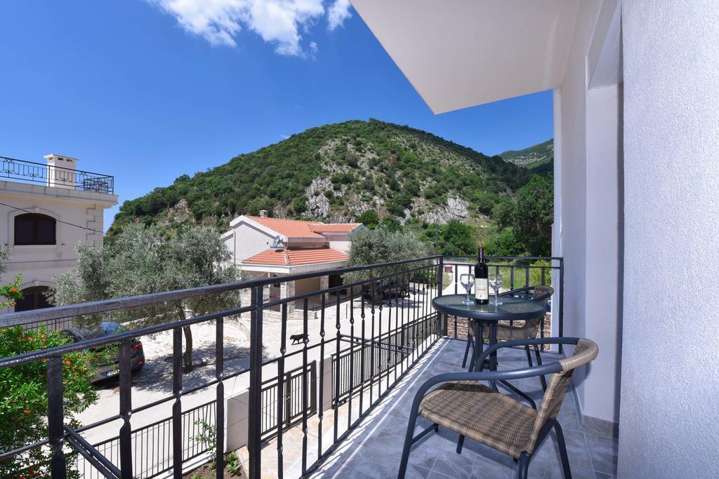 Vila Lucice Petrovac Eksteriør bilde